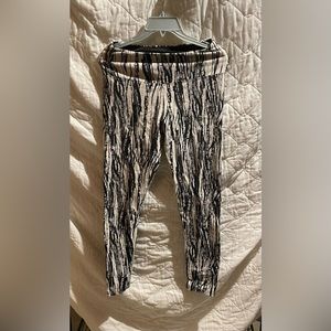 Tribal Leggings ladies medium